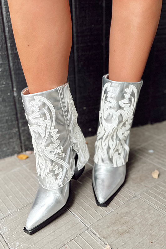 Azalea Wang Esperanza Boot Silver wander boutique