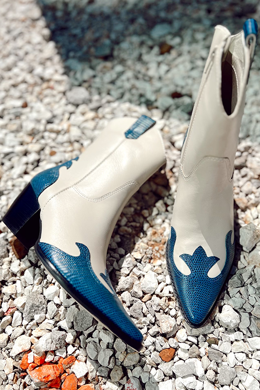 Matisse: Claude Western Boot - Bone/Blue